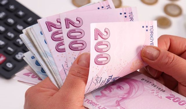 İŞ bankası hesabı olanlara nakit ödeme yapacak: BANKA kartınıza 5000 TL ödenecek