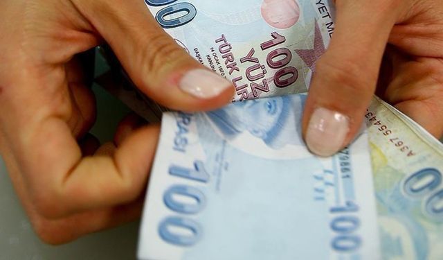 Emeklilere Özel Kredi Kampanyası: PTT ve Ziraat Bankası Destekleri Duyuruldu! Bu Akşam Başlayacak