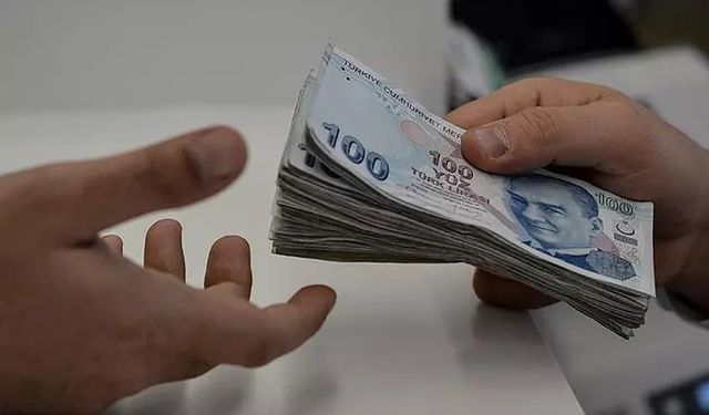 Bankalar rakamları bir kez daha güncelledi! Ağustos ayı ödemeleri belli oldu! Emekliye en yüksek promosyonu hangi banka