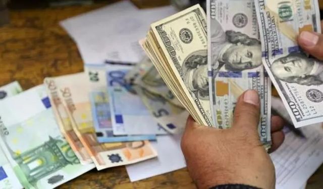 Dolar yükselişe geçti, Euro’da yeni ataklar başladı! 21 Ağustos Pazartesi 1 dolar kaç TL oldu?