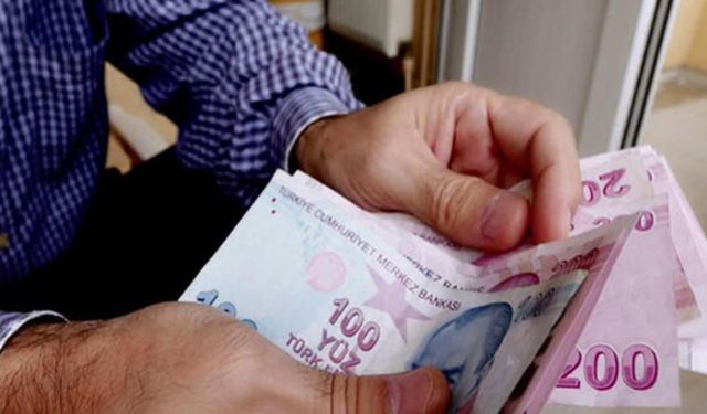 Acil ödemesi olanlara çağrı: Banka 80.000 TL’lik kredisini açıkladı! Aylık taksitler ne kadar?