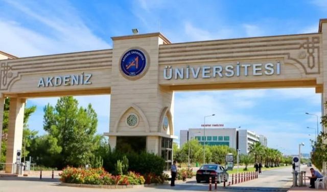 Akdeniz Üniversitesi'nde Denetim Şoku: İzinler ve Sigortalar Problemi Gündemde!