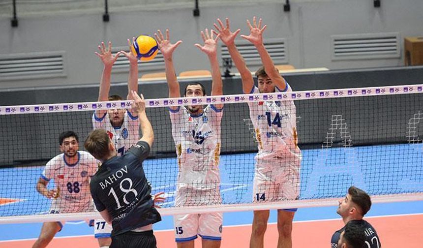 TSYD İzmir Voleybol Turnuvası: Arkas Spor, Altekma’yı Zorla Geçti!