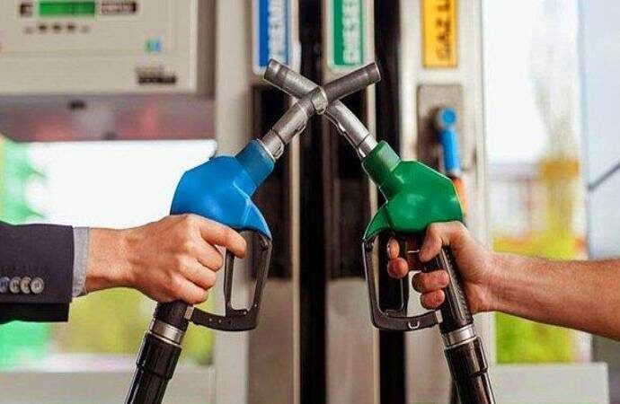 benzin-motorin-ve-lpg-fiyatlari-rekor-seviyeye-ulasti-yeni-zamlar-geldi-2